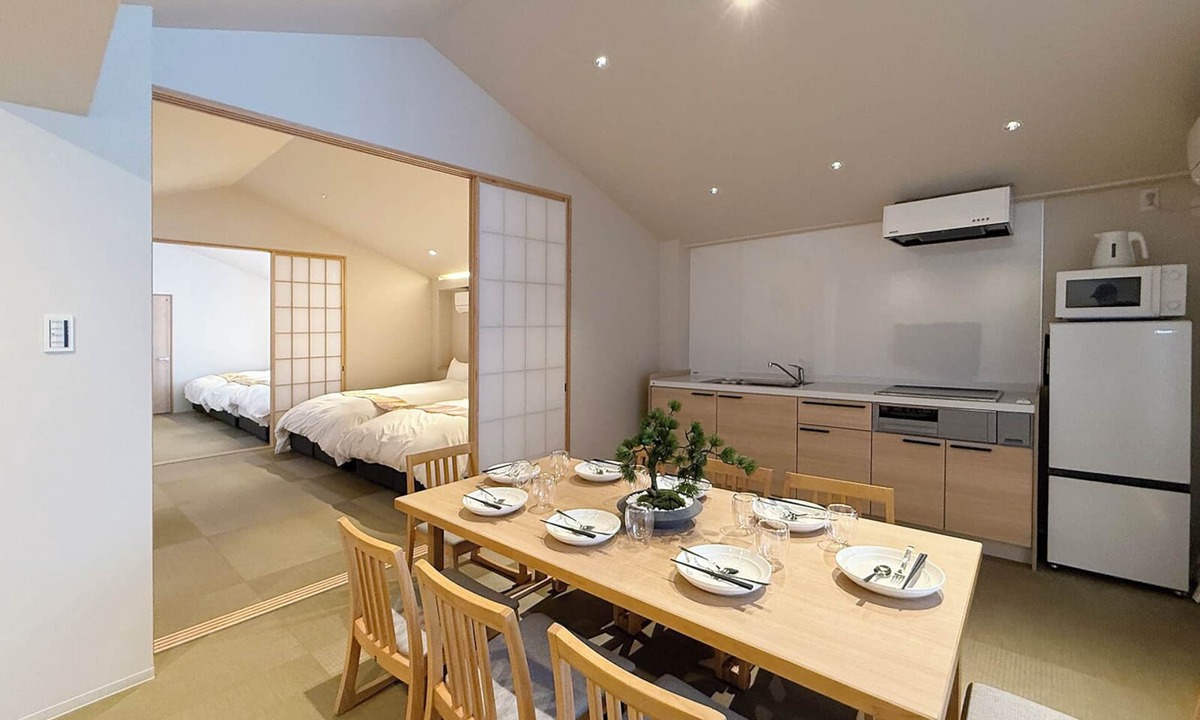 Hatsukaichi Apartment | bHotel Miyajima Omotesando 32