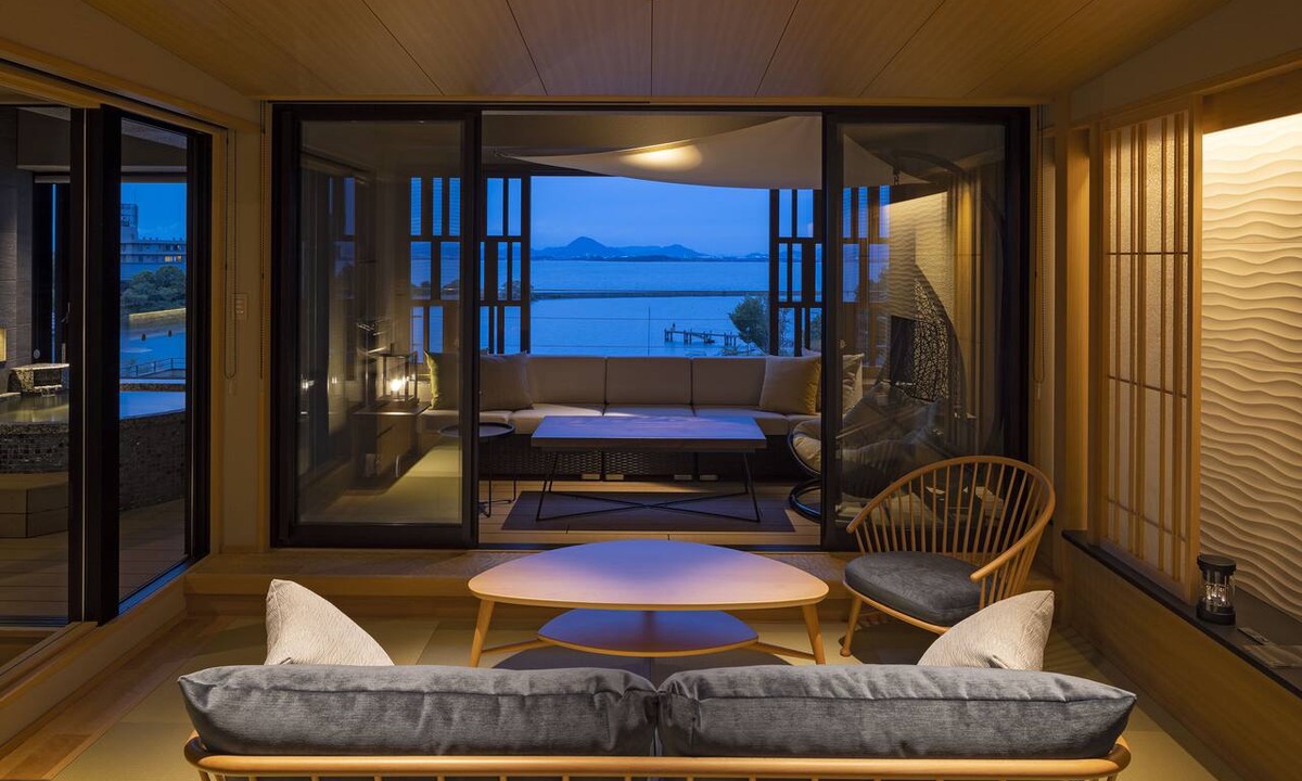 Otsu House | Biwako Ryokusuitei