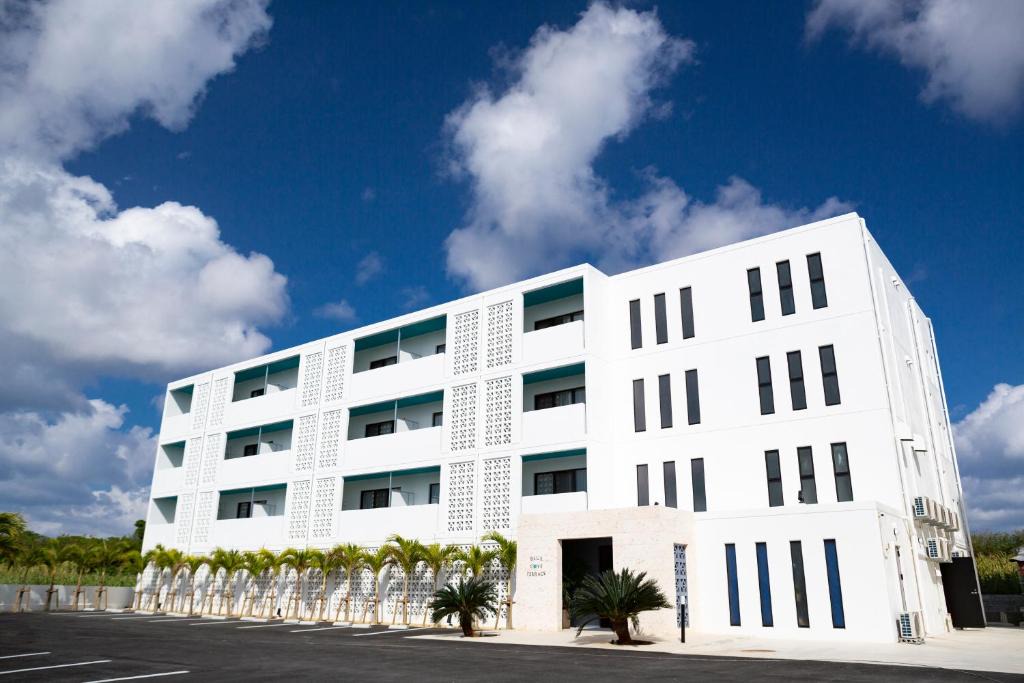Miyakojima Hotel | Blue Cove Terrace