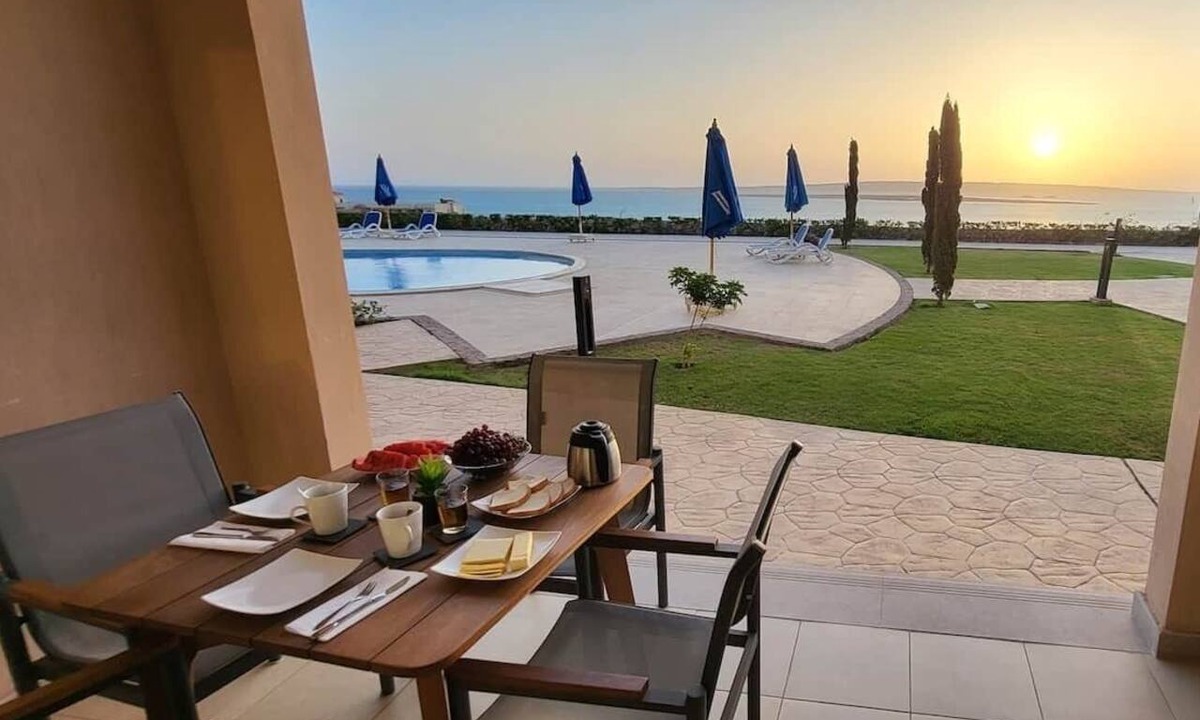 Sakkala Apartment | Breathtaking sea view – quiet *Susi's The View*