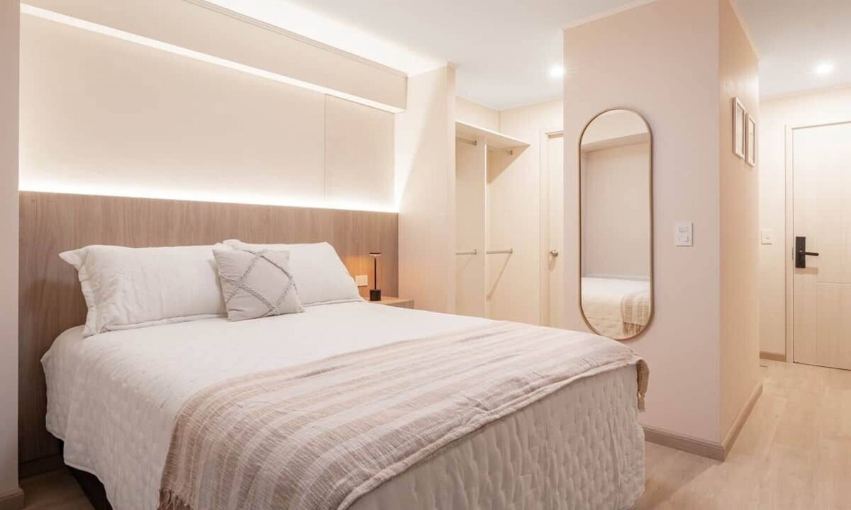 Leuro Apartment | Bright Premium AC Studio · Larco · 24h Reception
