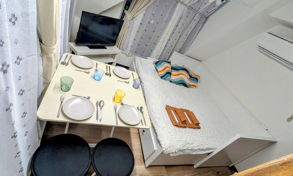 Sugamo Apartment | Bright Tokyo Loft with Sky View | 8min walk to Sugamo Station and Attraction