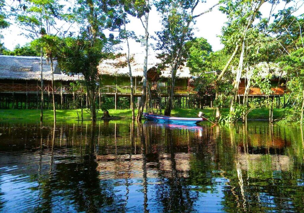 Indiana Hostel | Bromelia House & Expeditions