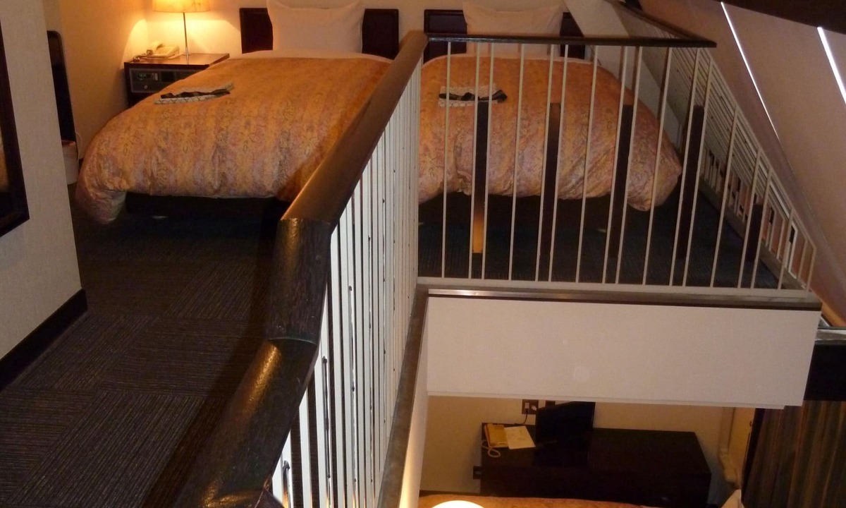 Enzan Onsen Hotel | Business Hotel Nishiko