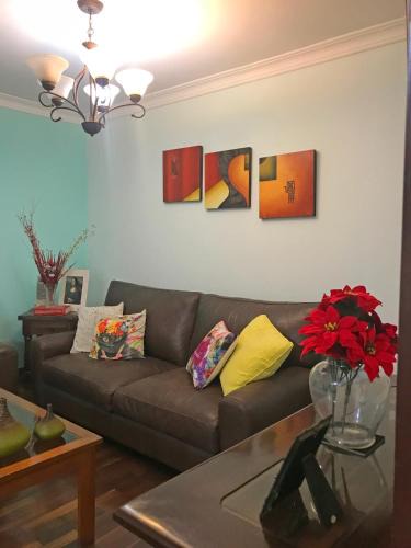San Miguel Apartment | Cómodo, céntrico, cerca a Parque Media Luna