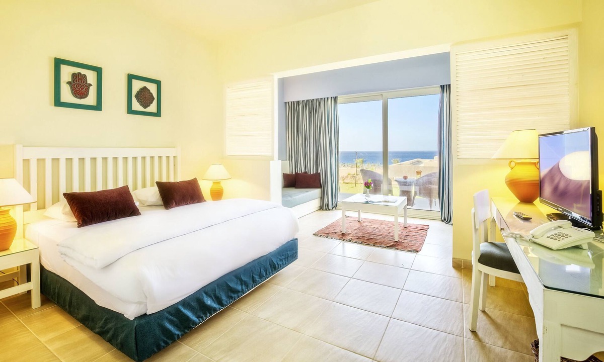 Zawiyat 'Abd al Mun'im Hotel | Caesar Bay Resort