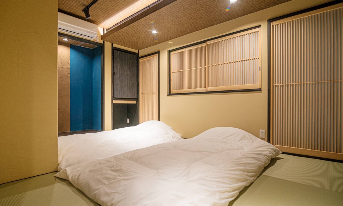 Gion House | Chiyo Hazuki facility, located by Shirakawa, in the heart of touristic places.
