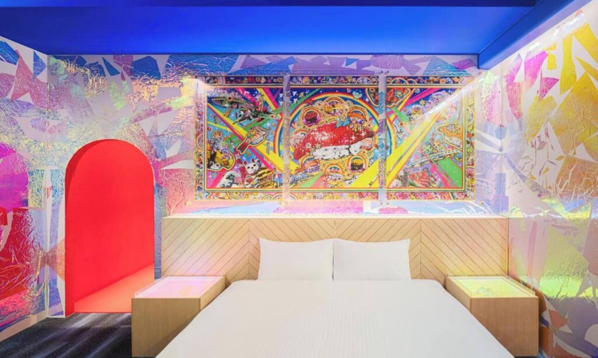 Nihonbashi Hotel | Chopsticks vs. Sushi 1-Bedroom @ Tokyo Street Art Hotel