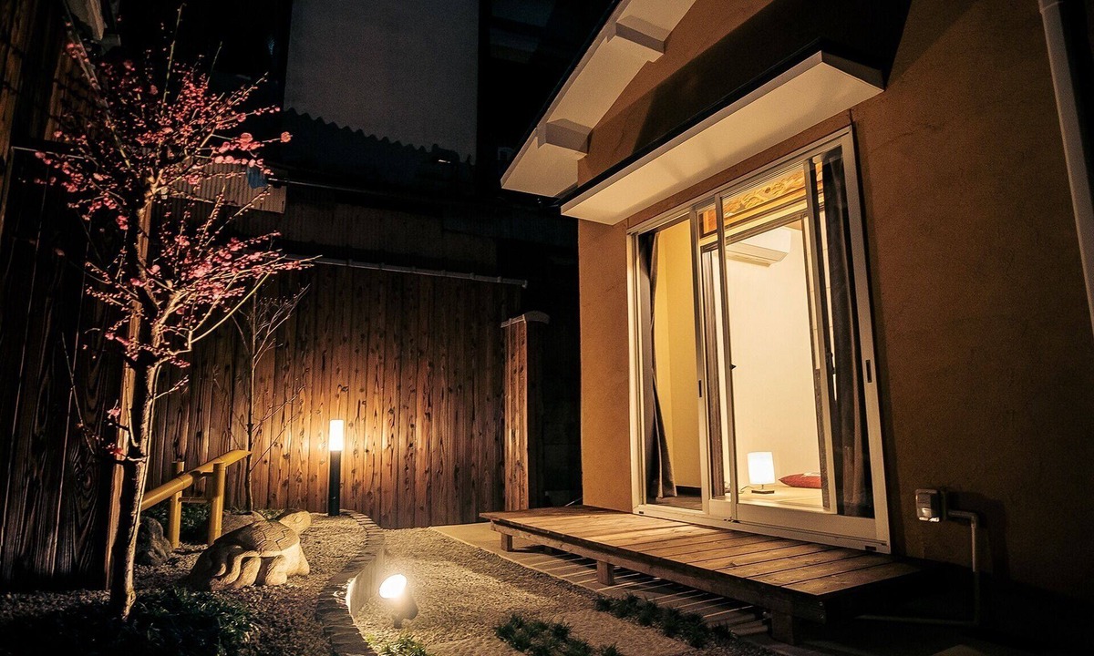 Fushimi House | Corona measures are perfect A villa with a garde/Kyoto Kyōto