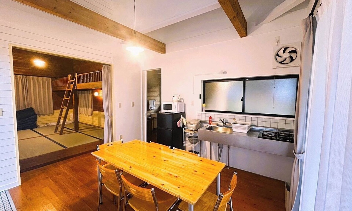 Miyazaki Cottage | Cottage for up to 8 people Kitchen shower bedd/Miyazaki Miyazaki