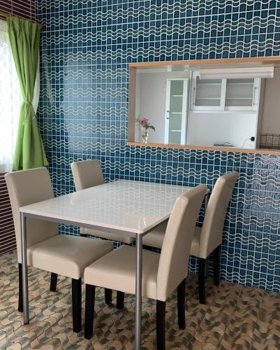 Sunagawa House | Cozy Penguin House砂川