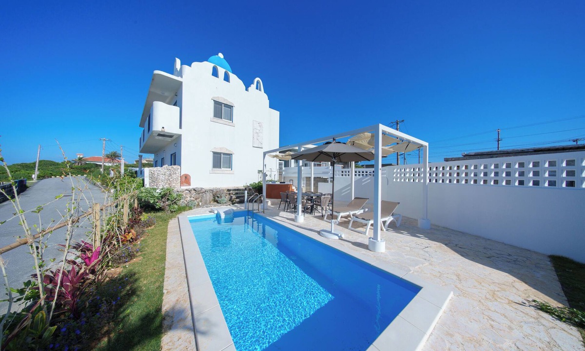 Miyakojima Villa | Crystal Villa Ikema