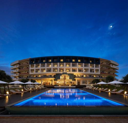 Kadekaru Hotel | Cypress Resort Kumejima