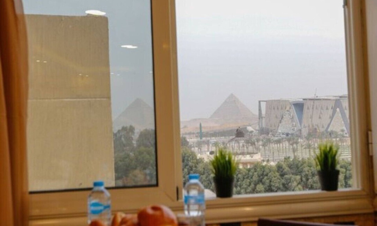 Wadi El Natrun Apartment | Deluxe apartment 2 bedrooms with Pyramids view and Egyptian museum and kitchen