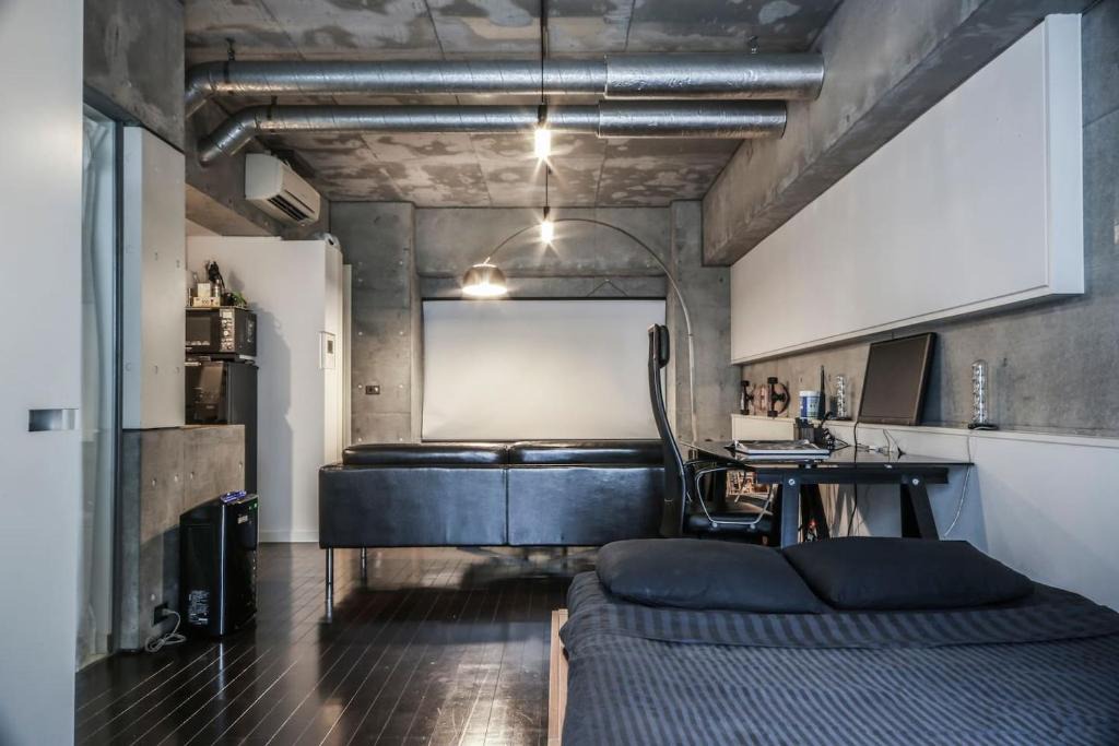 Nishiazabu Apartment | Deluxe apartment by Roppongi + Wifi | Top Rated!