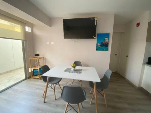 San Miguel Apartment | Departamento acogedor frente a Plaza San Miguel