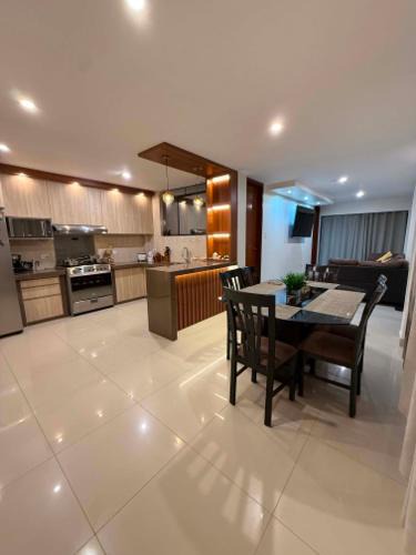 Puerto Chicama Apartment | Departmento Grande