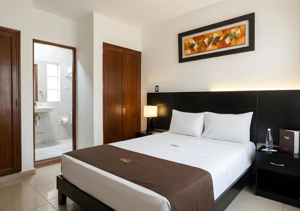 Miraflores Hotel | Deville Inn