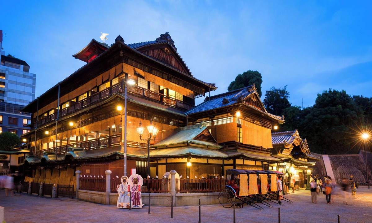 Yunoura Onsen Hotel | Dogo Grand Hotel