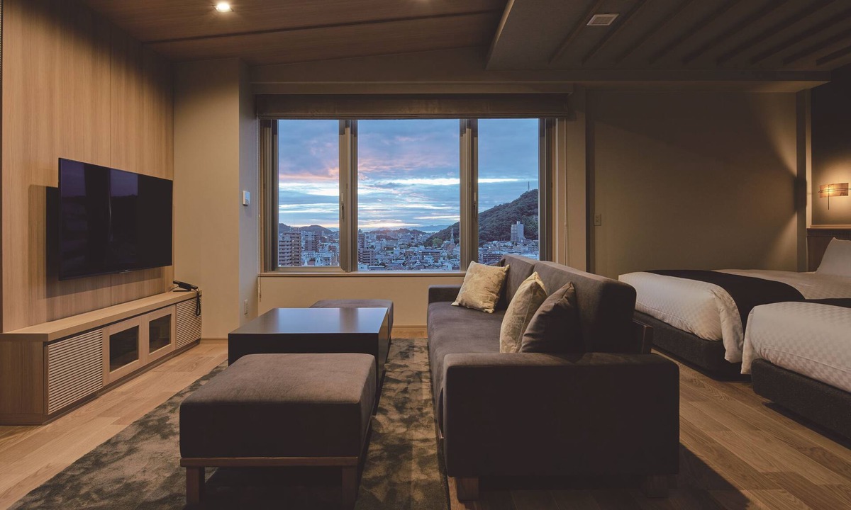 Yunoura Onsen Hotel | Dogo Hotel Kowakuen Haruka