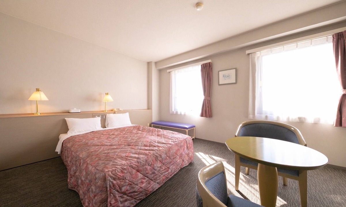 Miyakonojo Hotel | Double Nonsmoking Breakfast included/Miyakonojo Miyazaki