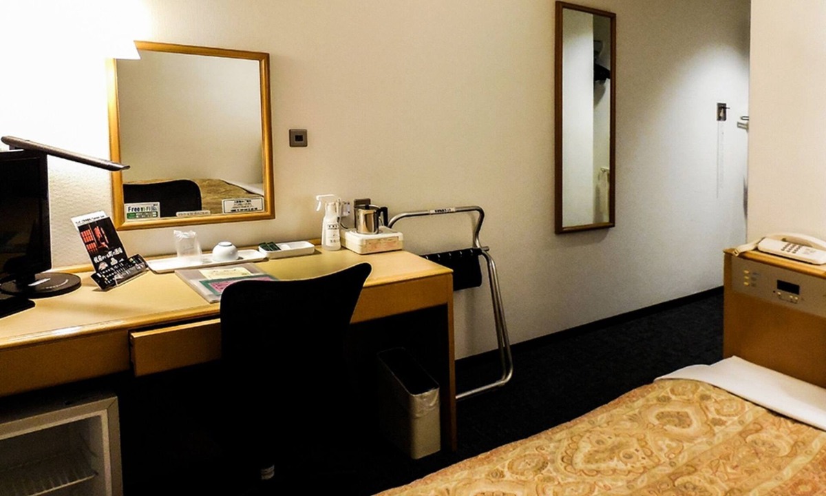 Kamisu Hotel | Double room East Building Smoking Basic plan/Kamisu Ibaraki