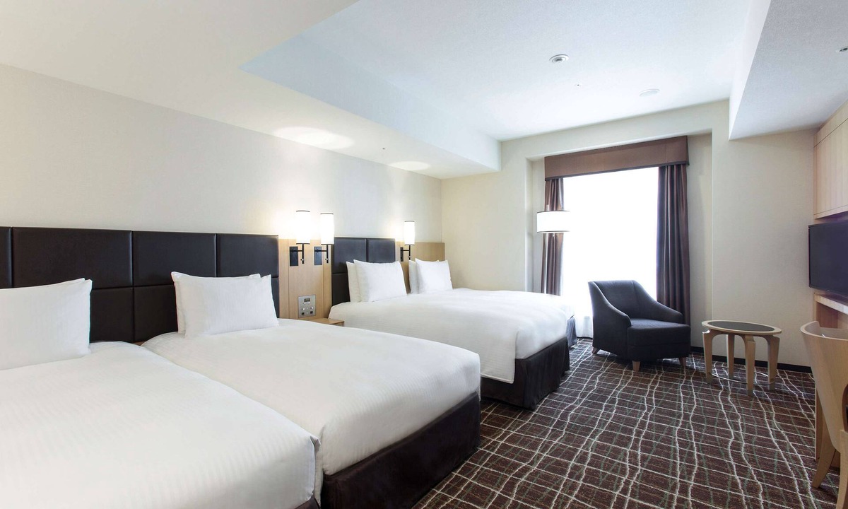 Higashimachi Hotel | DoubleTree by Hilton Naha