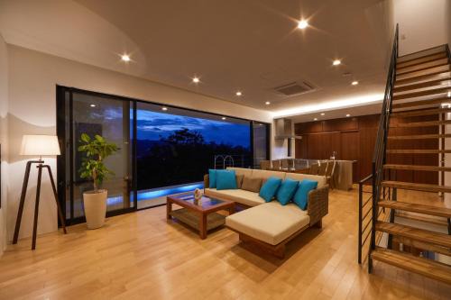 Motobu Villa | E-horizon Resort Premium 瀬底A