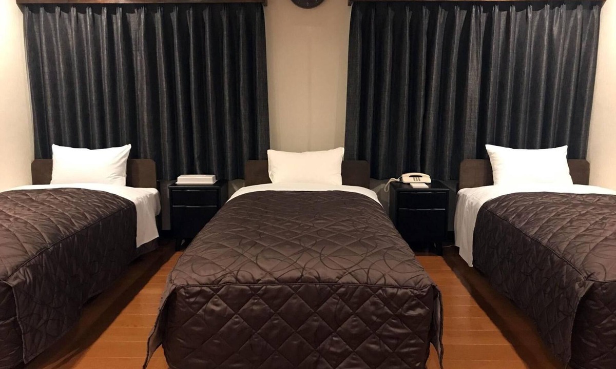 Warabi Hotel | E Hotel WARABI