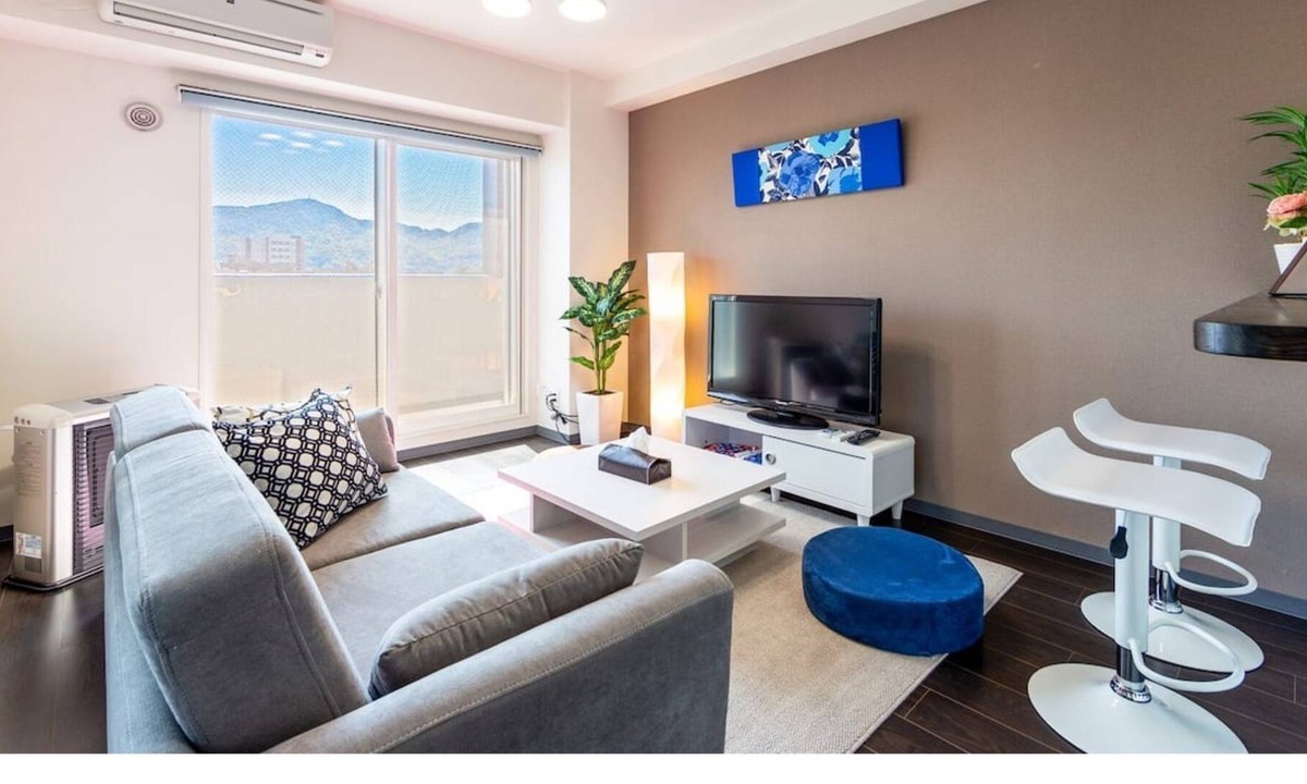 Chuo-ku Apartment | EDIFICE - 1001 / Sapporo Hokkaidō