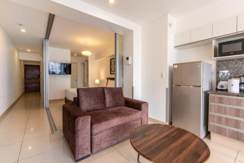 Petit Jean Ocharan Apartment | Elegant 28 de Julio Residence by Geko