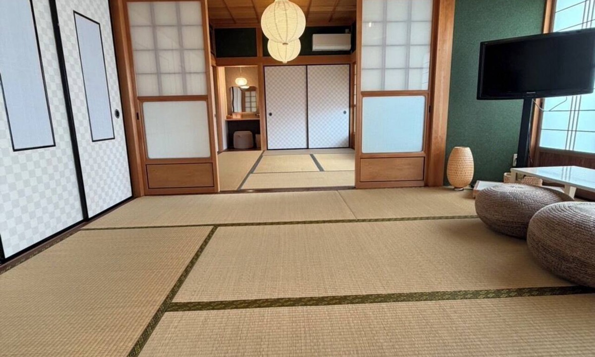 Nabari House | Elegant Japanese-Style Home Himiki An Vacation Rental: Same rate for up to 5 guests; 20% off for 7 nights; 40% off for a full month