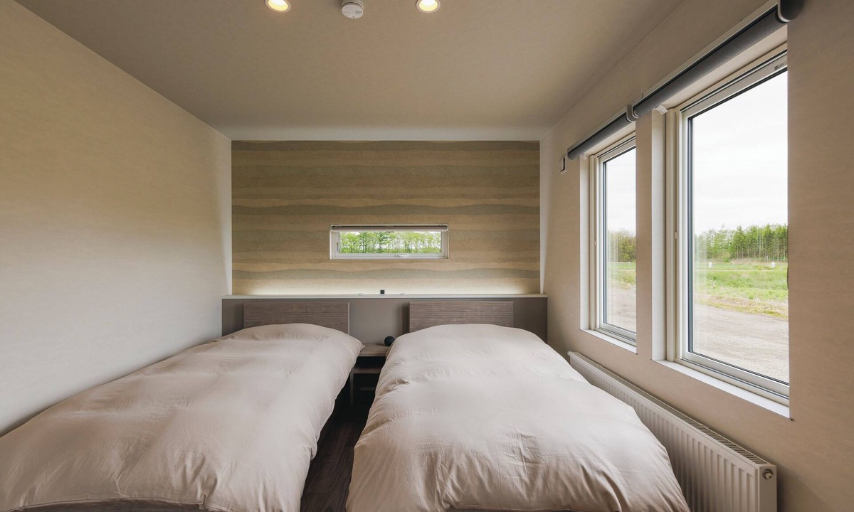 Otofuke House | Enjoy the nature of Tokachi with a fully equipped kitchen and other amenities. Easy access, only 7 minutes by car from Otosaki Obihiro Interchange