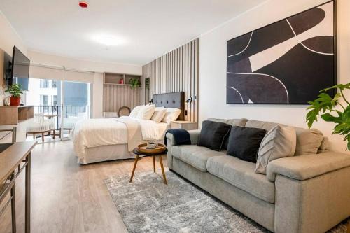 Barranco Apartment | Estudio con vista al mar