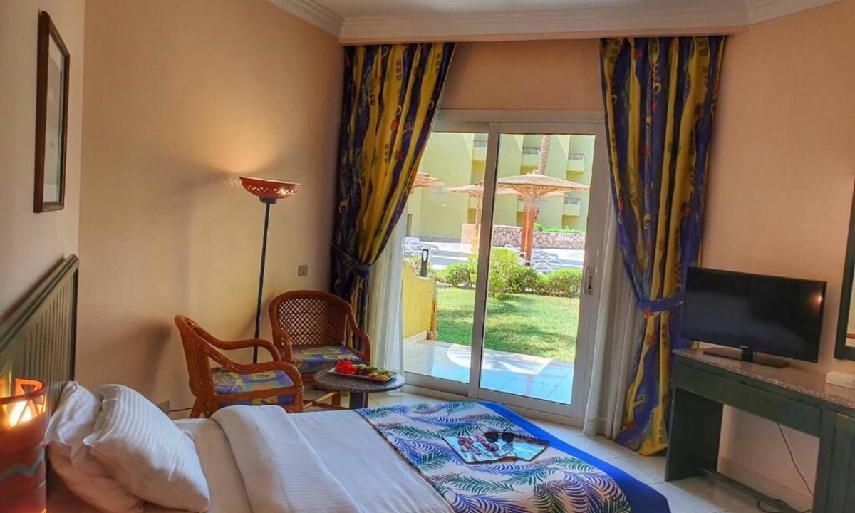 Al Ahyaa Hotel | Eurotel Palm Beach Resort