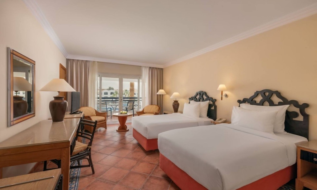 Sharm El Sheikh Resort | Family-Friendly 5-Star Stay with Pools, Spa & Private Beach Access