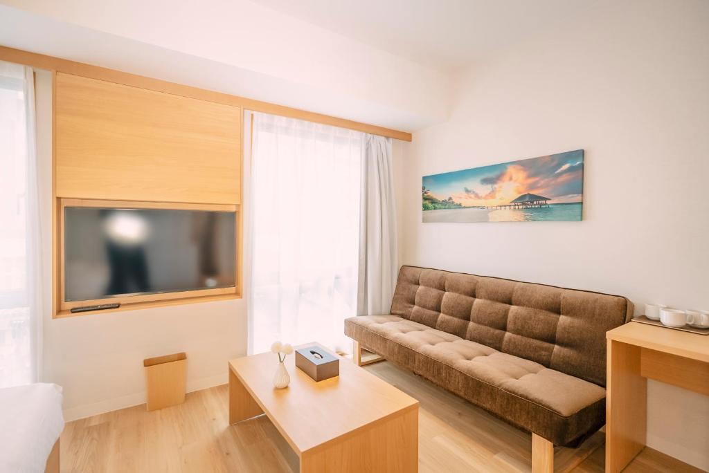 Shikitsuhigashi Hotel | Far East Village Hotel Osaka, Namba South