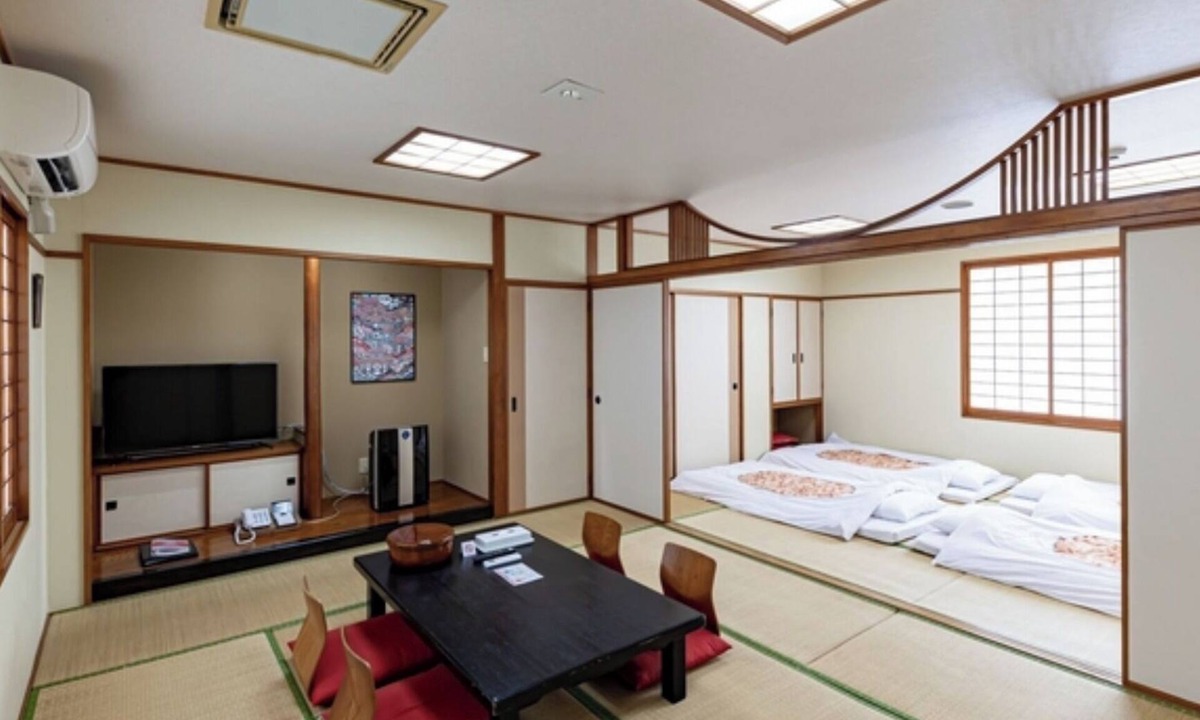 Okinawa Hotel | For 6 people Japanesestyle room 50 square met/Naha Okinawa