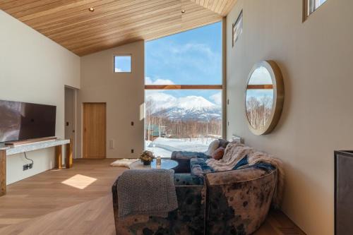 Niseko Ski Chalet | Foxwood D