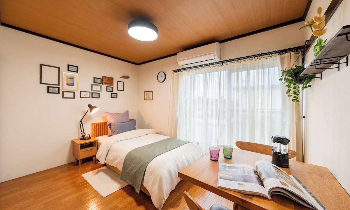 Tsukuba Apartment | Free parking available; 6-minute drive to the University of Tsukuba; excellent access to research institutions