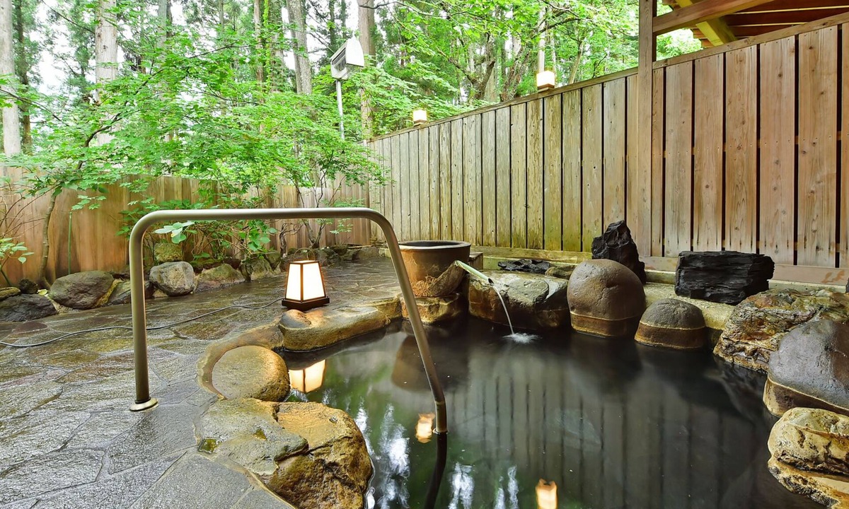 Yudanaka Shibu Onsen House | Fudoson-no-Yu Oyado Kotobuki