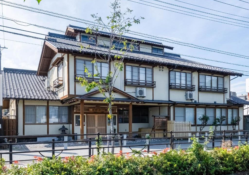 Kofu Hotel | Fuji Sakura Onsen Ryokan