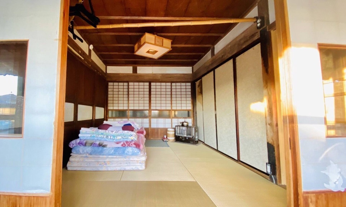 Iwaki Hostel | GAMP HOUSE 300 Year Old Farmhouse Hostel