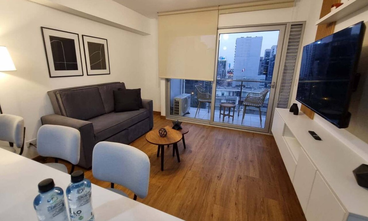 San Eugenio Apartment | Geko l Cheery 1BR w/Balcony & AC in San Isidro