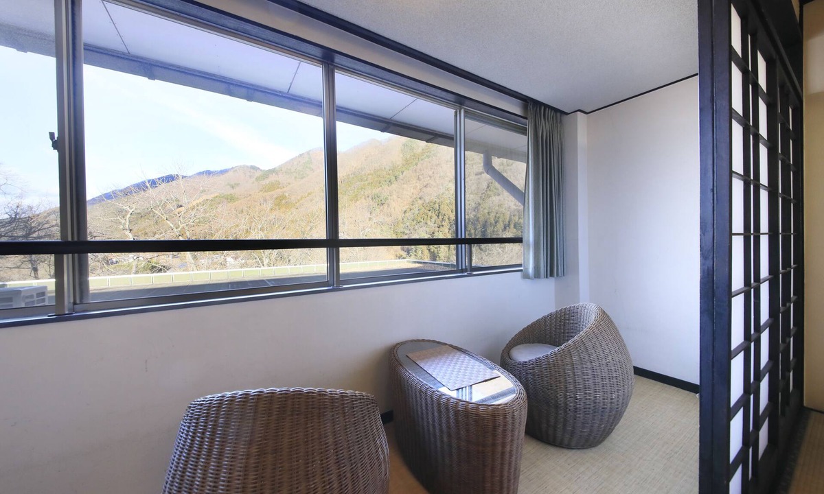 Numata House | Ginshotei Awashima