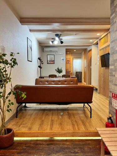 Tsuruhashi Apartment | Goen