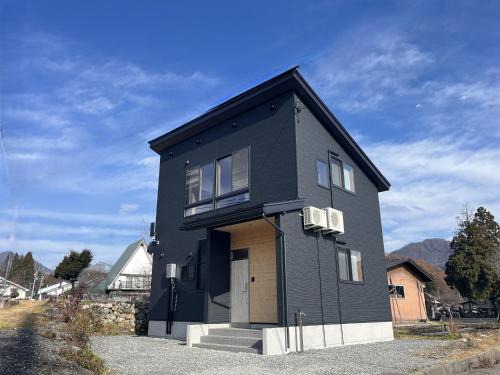 Hakuba Apartment | Hakuba Icicle House