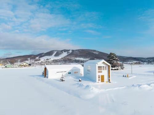 Asahikawa Villa | HIGASHIKAWA Villa 雪華
