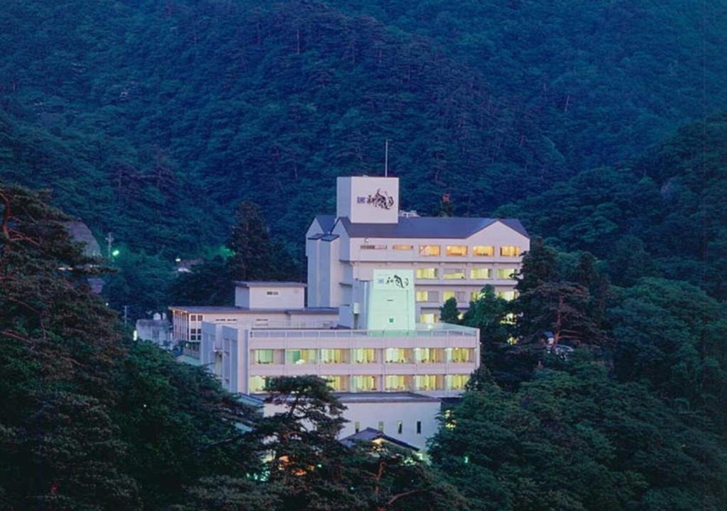 Aizuwakamatsu Hotel | Higashiyama Park Hotel Shinfugetsu