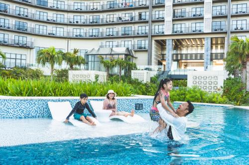 Miyakojima Resort | Hilton Okinawa Miyako Island Resort